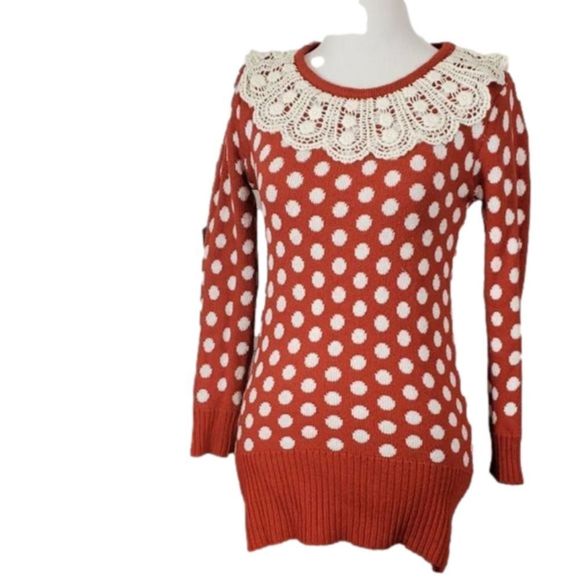 unknown Sweaters - Orange red sweater with white polka dots and lace